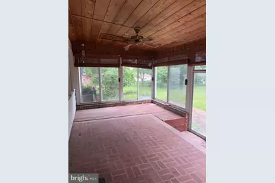 8 Monroe Field Court, Baltimore, MD 21228 - Photo 6