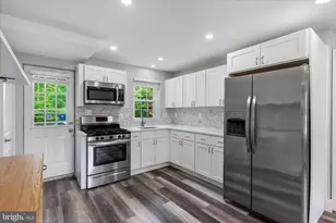 912 Adana Rd, Baltimore, MD 21208 - Photo 6