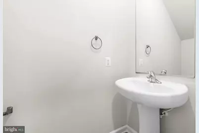 8133 Bartholomew Court, Baltimore, MD 21206 - Photo 8
