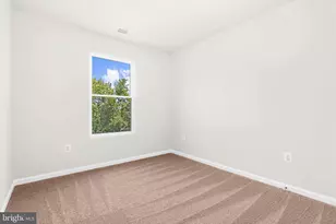 8133 Bartholomew Ct, Baltimore, MD 21206 - Photo 18