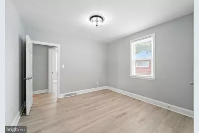 1608 Howard, Baltimore, MD 21221 - Photo 4
