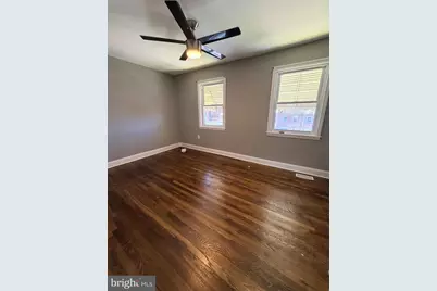 7058 Eastbrook Avenue, Baltimore, MD 21224 - Photo 8
