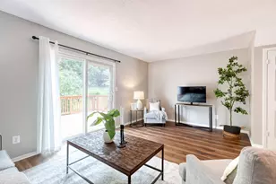 39 Perryfalls Pl, Baltimore, MD 21236 - Photo 4