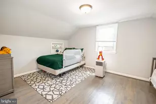 2015 Hillcrest Rd, Baltimore, MD 21207 - Photo 14