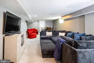 2015 Hillcrest Rd, Baltimore, MD 21207 - Photo 18