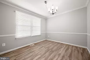 102 Bishops Ln, Catonsville, MD 21228 - Photo 14