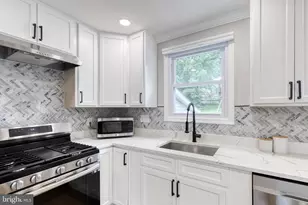 3 Wendslow Pl, Lutherville Timonium, MD 21093 - Photo 12