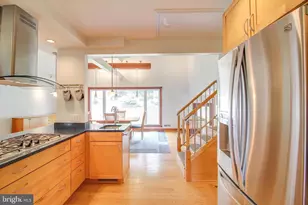 936 Cromwell Bridge Rd, Towson, MD 21286 - Photo 18
