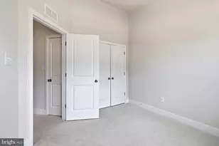 2403 Woodlands Rd, Baltimore, MD 21244 - Photo 34