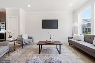 2403 Woodlands Rd, Baltimore, MD 21244 - Photo 16