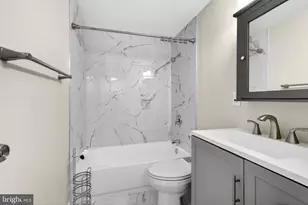 7860 St Claire Ln, Baltimore, MD 21222 - Photo 20