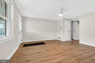 7860 St Claire Ln, Baltimore, MD 21222 - Photo 8