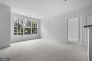400 Symphony Circle, Cockeysville, MD 21030 - Photo 6