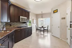 300 Glatisant Pl, Pikesville, MD 21208 - Photo 8