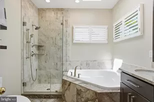 300 Glatisant Pl, Pikesville, MD 21208 - Photo 20