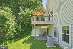 300 Glatisant Pl, Pikesville, MD 21208 - Photo 38
