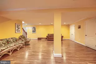 3121 Enclave Ct, Baltimore, MD 21208 - Photo 36