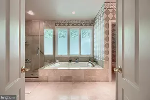 3121 Enclave Ct, Baltimore, MD 21208 - Photo 20