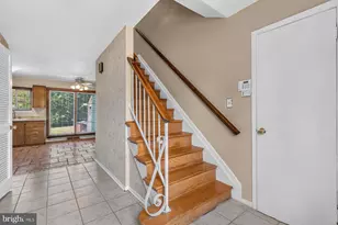9922 Hoyt Cir, Randallstown, MD 21133 - Photo 2