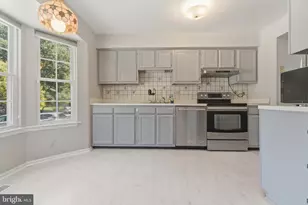 14 Lambeth Bridge Ct, Lutherville Timonium, MD 21093 - Photo 4
