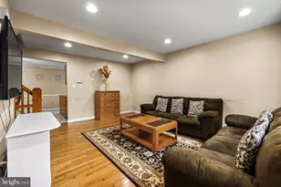 12318 Boncrest Dr, Reisterstown, MD 21136 - Photo 6