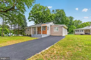 201 Uppergate Ct, Owings Mills, MD 21117 - Photo 2