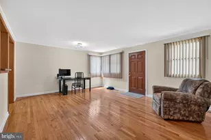 201 Uppergate Ct, Owings Mills, MD 21117 - Photo 6