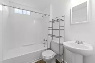 617 Delaware Ave, Essex, MD 21221 - Photo 18