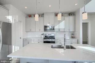 4211 Market Pl Dr, Perry Hall, MD 21128 - Photo 18