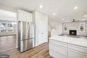 9028 Old Harford, Parkville, MD 21234 - Photo 20