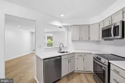 4240 Maple Path Circle #25, Baltimore, MD 21236 - Photo 6