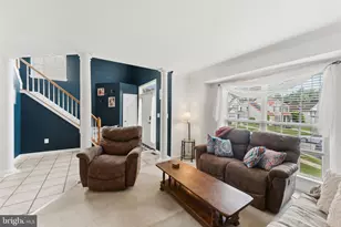 18 Coral Bell, Owings Mills, MD 21117 - Photo 8