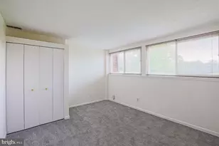 708 Old Crossing Dr, Baltimore, MD 21208 - Photo 22