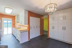 708 Old Crossing Dr, Baltimore, MD 21208 - Photo 6