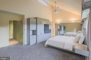 708 Old Crossing Dr, Baltimore, MD 21208 - Photo 16