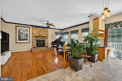 5076 Springhouse Circle, Rosedale, MD 21237 - Photo 10