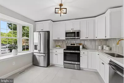 42 Hamlet Drive, Owings Mills, MD 21117 - Photo 2