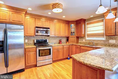 2220 Silver Lane Rd, Essex, MD 21221 - Photo 2