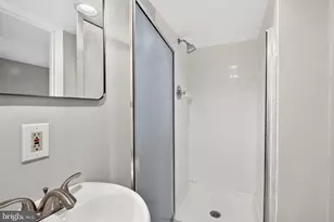 104 W Elm Ave, Baltimore, MD 21206 - Photo 32