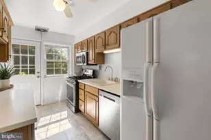 355 Whitfield Rd, Baltimore, MD 21228 - Photo 10