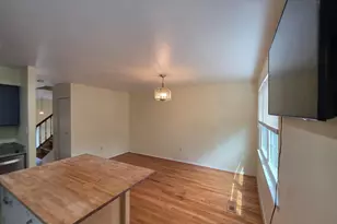 10 Casey Ct, Catonsville, MD 21228 - Photo 8