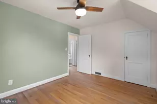 35 Tanglewood Rd, Baltimore, MD 21228 - Photo 18