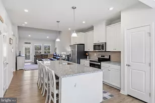 500 Turnstone Ct, Essex, MD 21221 - Photo 16