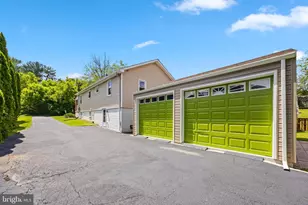 102 Nelson Rd, Pikesville, MD 21208 - Photo 36