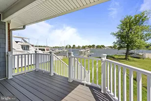 7212 Bay Front Rd, Baltimore, MD 21219 - Photo 4