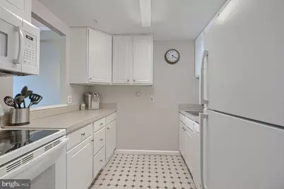 28 Allegheny Avenue #2108, Baltimore, MD 21204 - Photo 12