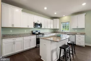 9219 Garrettson Cir, Perry Hall, MD 21128 - Photo 10