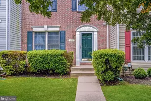 10 Amberlady Ct, Owings Mills, MD 21117 - Photo 2