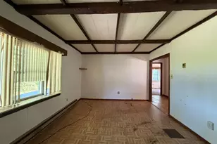 1314 Cherry Garden Rd, Baltimore, MD 21221 - Photo 2
