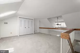 26 Valley Crossing Cir, Cockeysville, MD 21030 - Photo 24